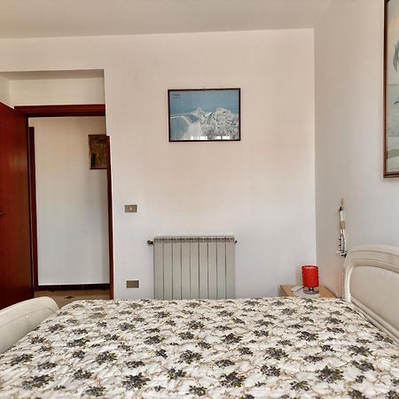 Holidaycasa Leone - Con Posto Auto A 200Mt Dal Mare สแปร์ลองกา ภายนอก รูปภาพ