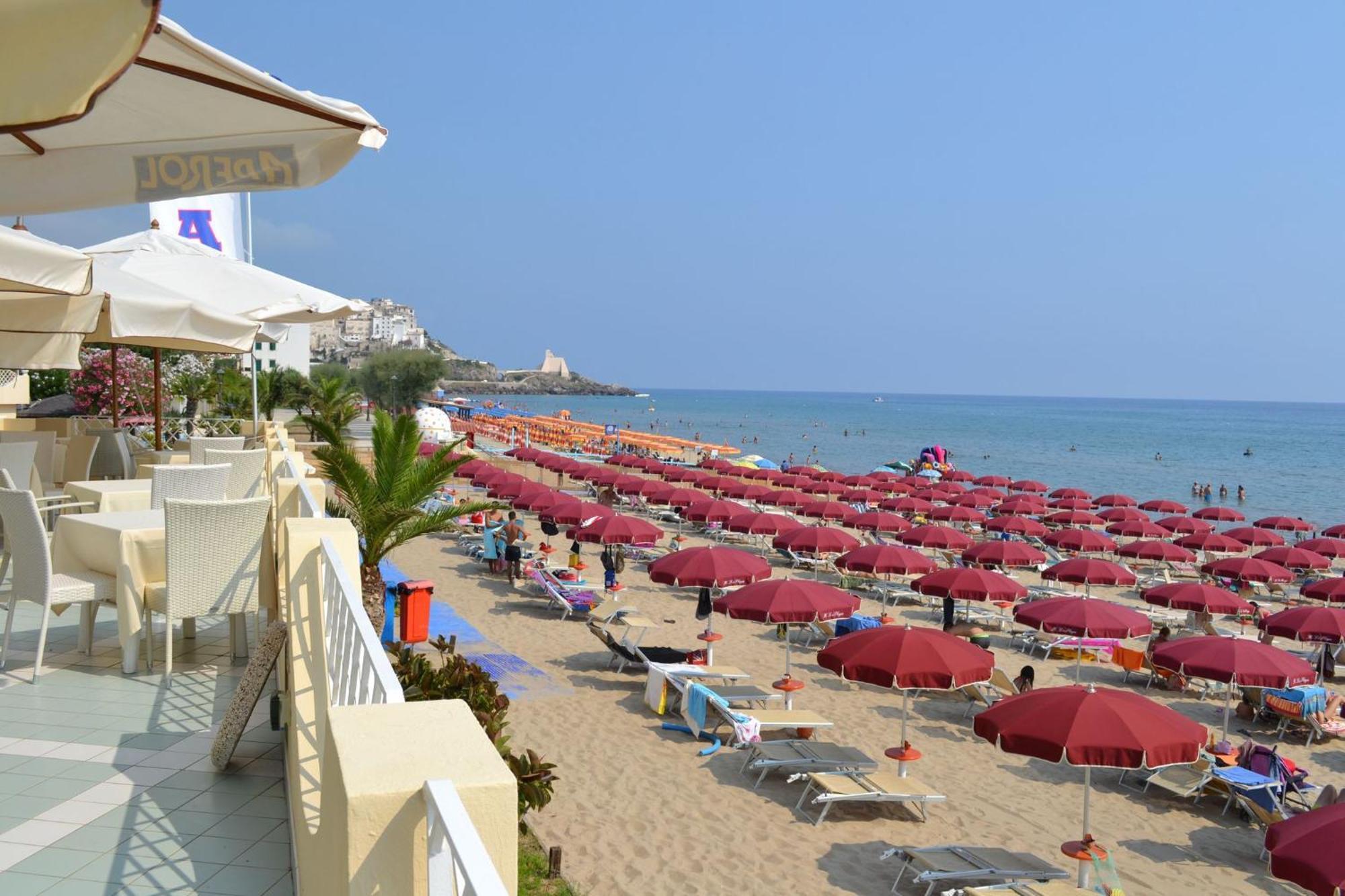 Holidaycasa Leone - Con Posto Auto A 200Mt Dal Mare สแปร์ลองกา ภายนอก รูปภาพ