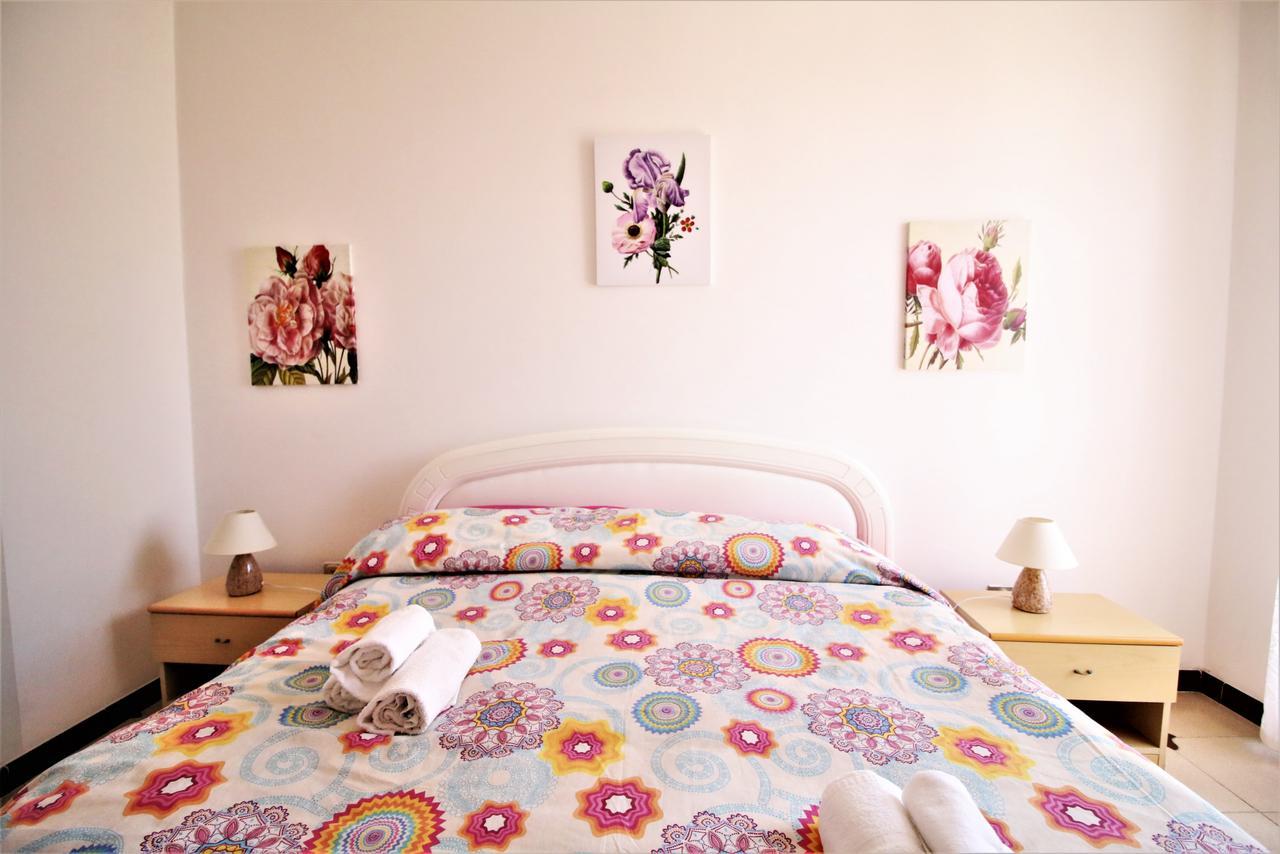 Holidaycasa Leone - Con Posto Auto A 200Mt Dal Mare สแปร์ลองกา ภายนอก รูปภาพ